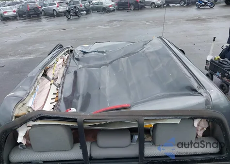 2013 Toyota Tacoma Base V6 from USA, damaged, VIN 3TMLU4EN2DM133021